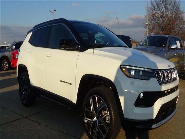 2025 Jeep Compass Limited:C6648