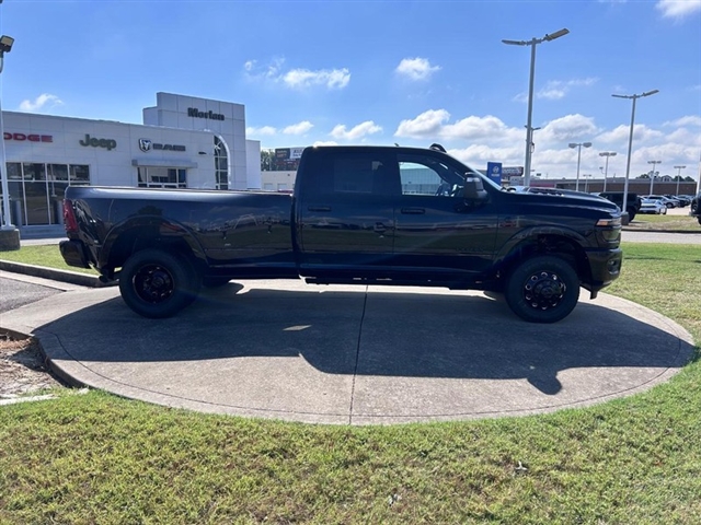 2025 RAM 3500 Limited