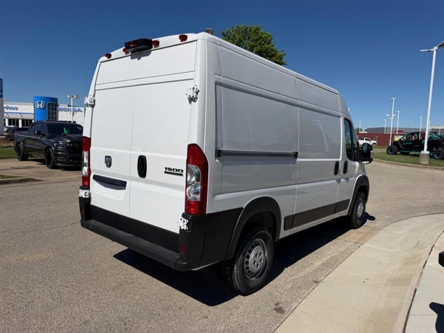 2025 RAM ProMaster Tradesman 1500:25-018