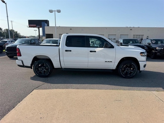 2026 RAM 1500 Express:26-236
