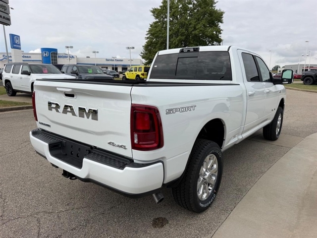 2027 RAM 2500 Laramie:27-013