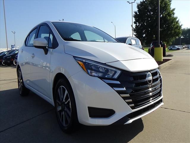 2025 Nissan Versa SV:C7085