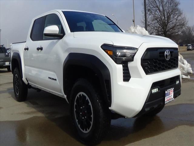 2025 Toyota Tacoma TRD Off-Road:C6785