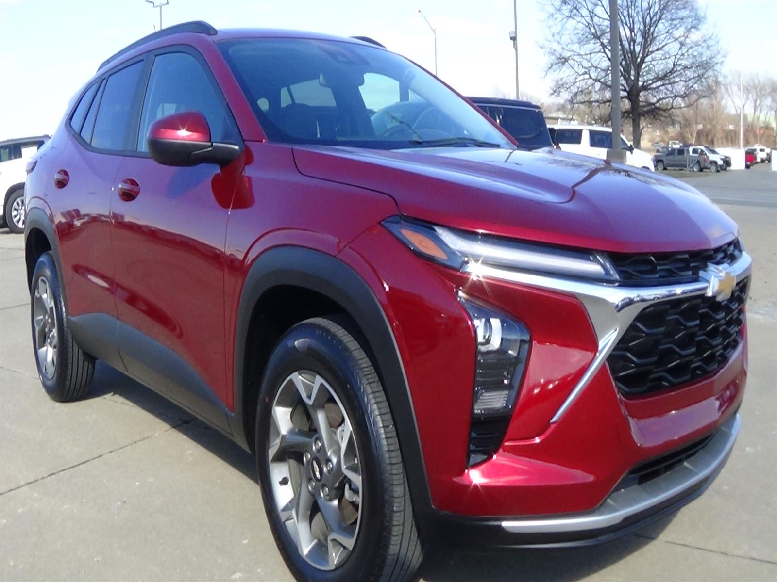 View vehicle photo 4