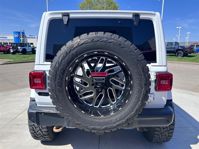 2023 Jeep Wrangler Rubicon 392