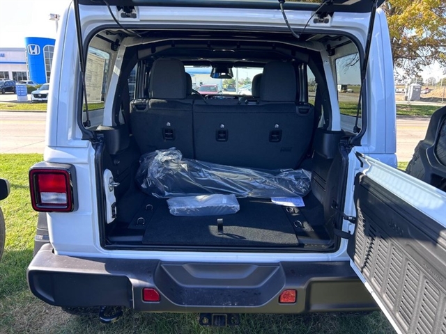 2026 Jeep Wrangler Willys:26-034