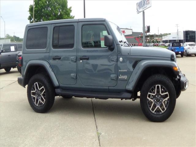 2024 Jeep Wrangler Sahara:C6909