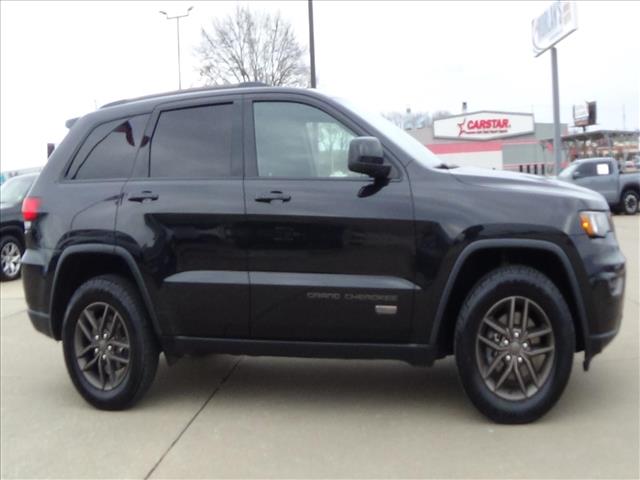 2016 Jeep Grand Cherokee Laredo 75th Anniversary:C6605A2