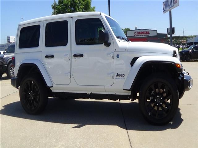 2025 Jeep Wrangler Sahara 4xe:C6937