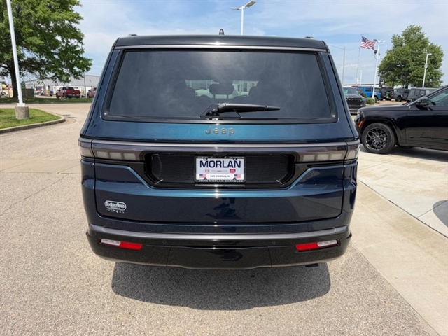 2026 Jeep Grand Wagoneer Summit Obsidian:26-175