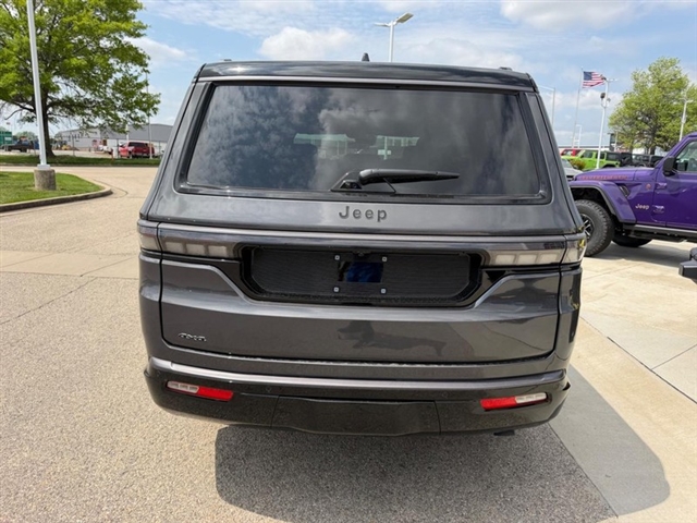 2026 Jeep Grand Wagoneer:26-105