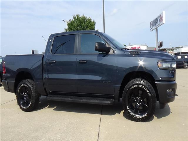 2025 RAM 1500 Warlock:C7064
