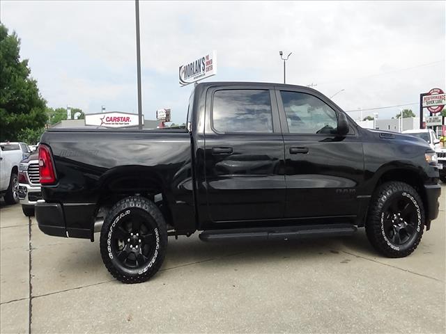 2025 RAM 1500 Warlock:C7033