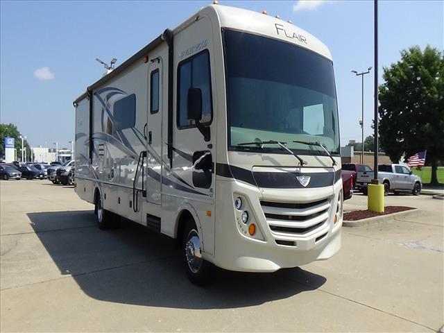 2016 Ford F-350 Super Duty Fleetwood Flair:C6758