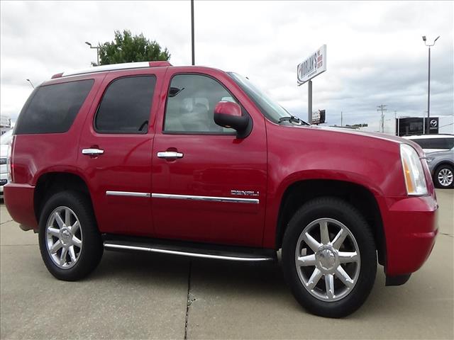 2014 GMC Yukon Denali:C6902A