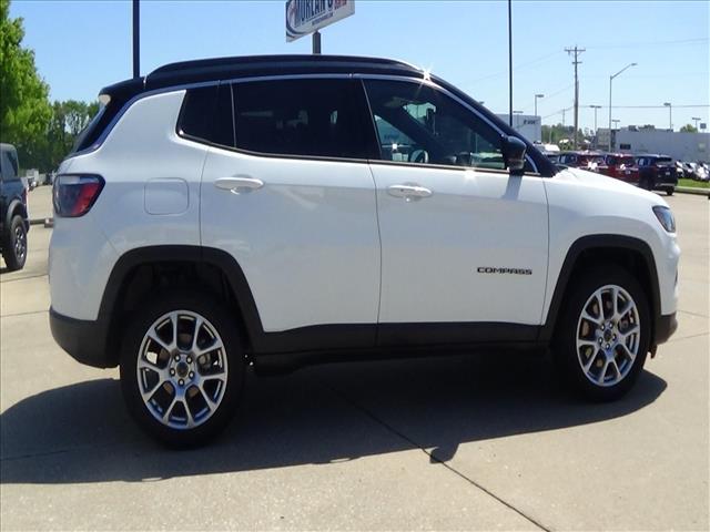 2025 Jeep Compass Limited:C6733