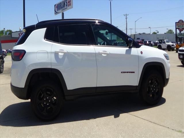 2024 Jeep Compass Trailhawk:C6958