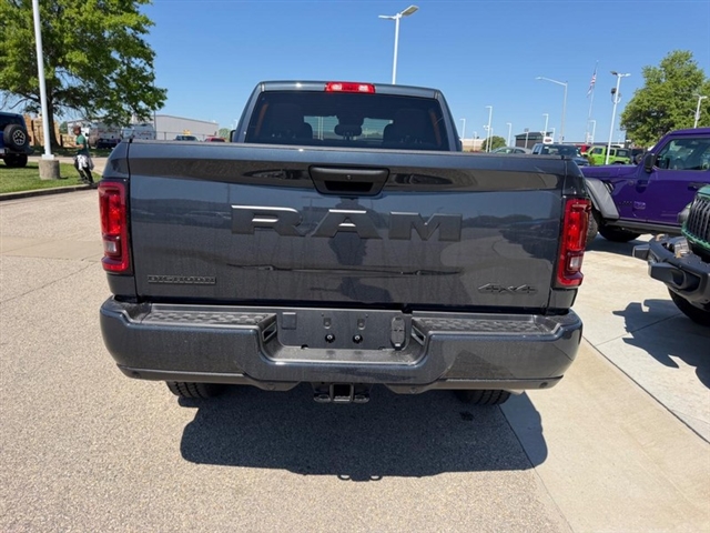 2026 RAM 2500 Big Horn:26-120