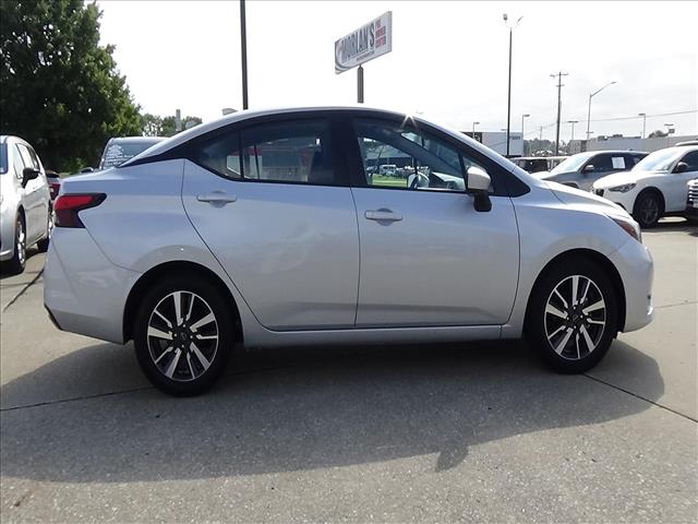 2025 Nissan Versa SV:C7049