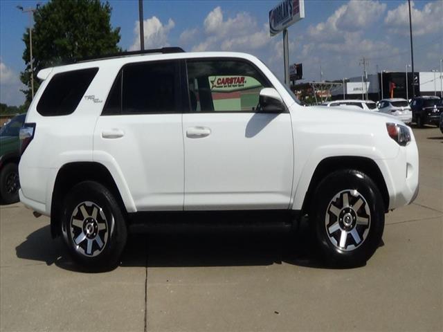 2024 Toyota 4Runner TRD Off-Road:C6556
