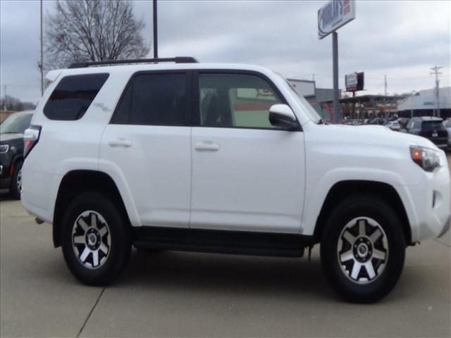 2022 Toyota 4Runner TRD Off-Road:C6529A