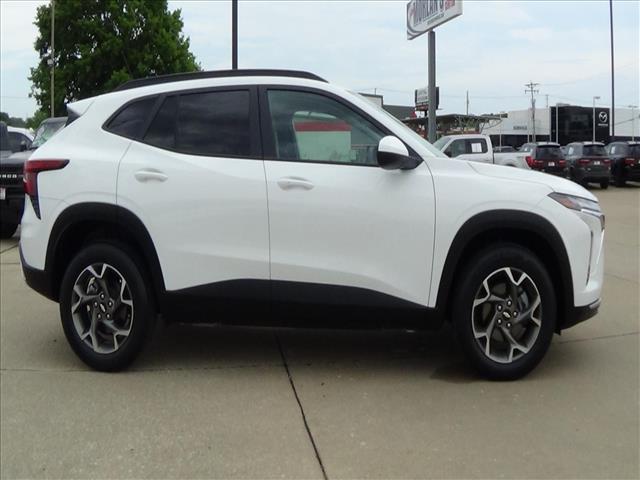 2025 Chevrolet Trax LT:C7009
