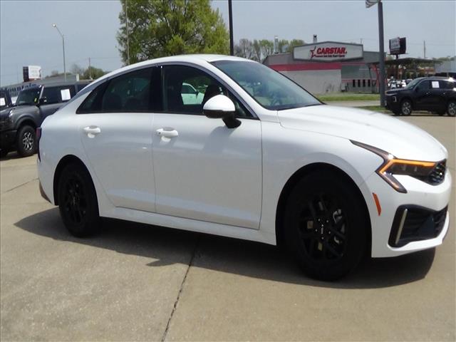 2025 Kia K5 LXS:C6880