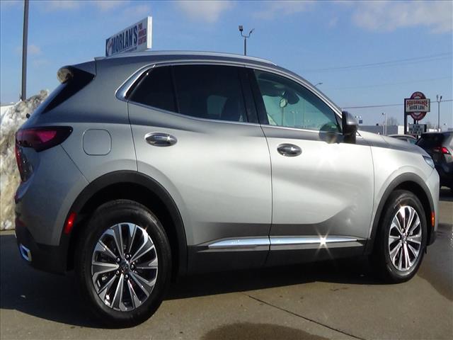 2025 Buick Envision Preferred:C6820