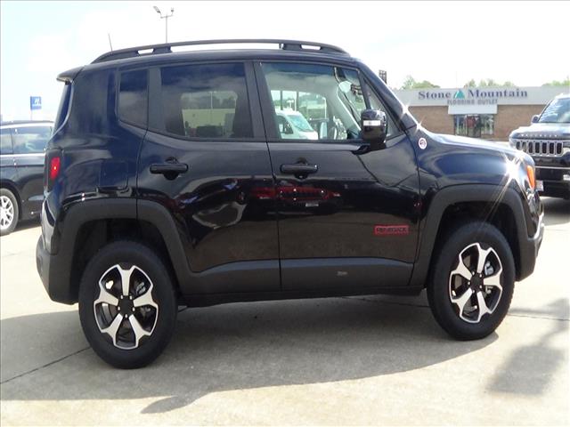 2022 Jeep Renegade Trailhawk:25-222A