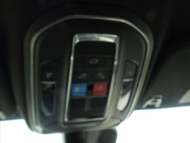 2024 Jeep Wagoneer Base:C7015
