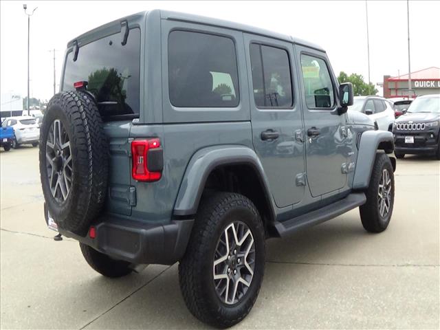2024 Jeep Wrangler Sahara:C6909