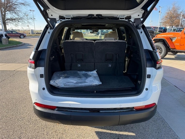 2025 Jeep Grand Cherokee L Limited:25-234