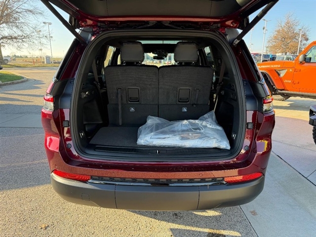 2025 Jeep Grand Cherokee L Limited:25-240