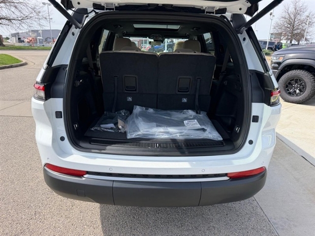 2026 Jeep Grand Cherokee L:26-081