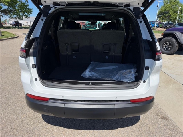2026 Jeep Grand Cherokee L Limited:26-144