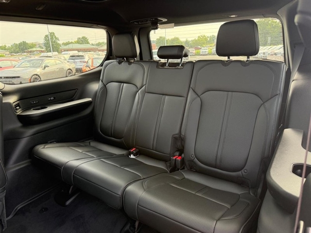 2026 Jeep Grand Wagoneer Upland:26-228