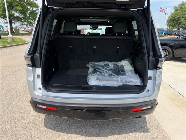2026 Jeep Grand Wagoneer Limited Reserve:26-161