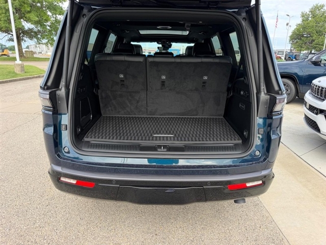 2026 Jeep Grand Wagoneer Limited Reserve:26-201