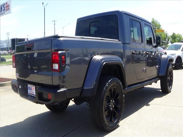 2024 Jeep Gladiator NightHawk:C6913