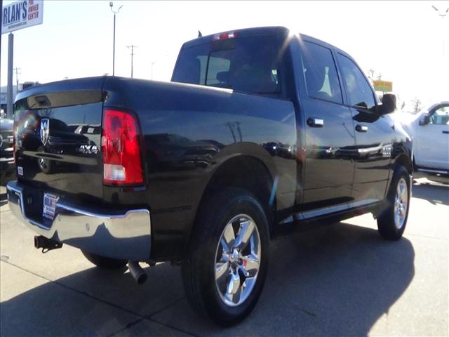 2016 RAM 1500 Big Horn:26-053A1