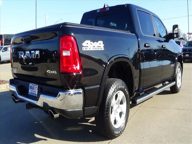 2025 RAM 1500 Big Horn:C6827