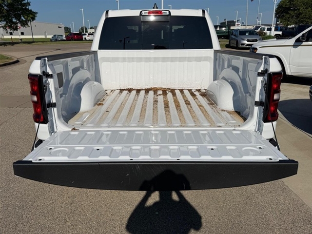 2026 RAM 1500 Express:26-241