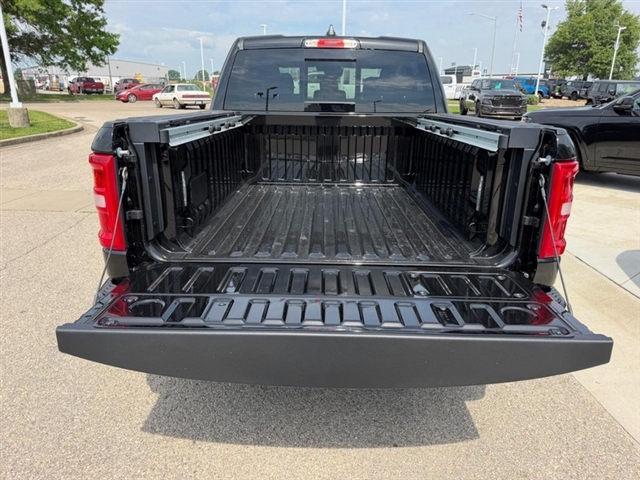 2026 RAM 1500 Laramie:26-185