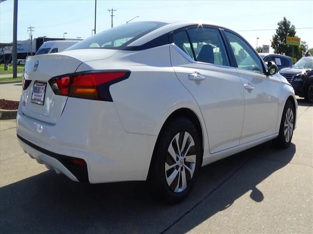 Photo of 2024 Nissan Altima 2.5 S in Cape Girardeau, MO - 6,  2024 Nissan Altima 2.5 S:C6432
