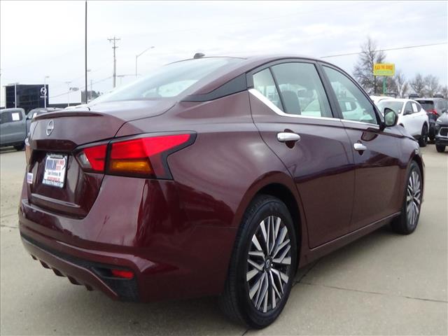 2025 Nissan Altima 2.5 SV:C6831