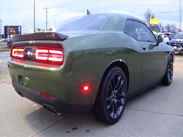 2022 Dodge Challenger R/T Scat Pack:C6605A1
