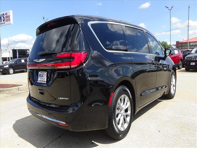 2026 Chrysler Pacifica Limited:C6985