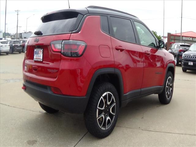 2024 Jeep Compass Trailhawk:C6957