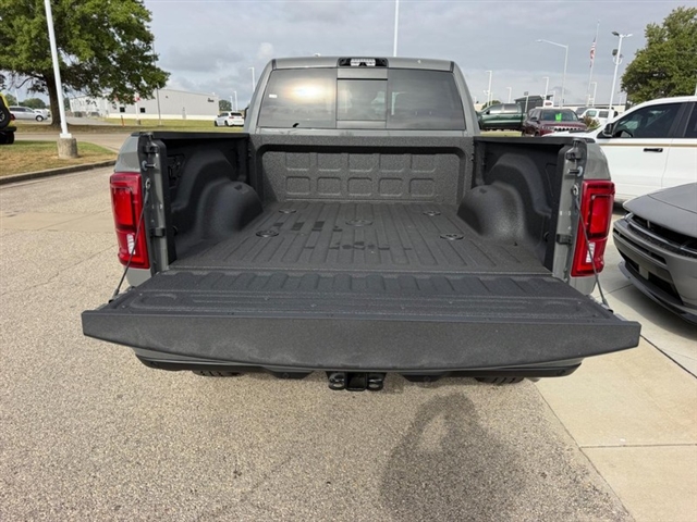 2027 RAM 2500 Laramie:27-029