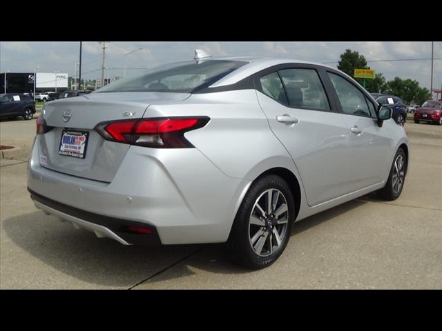 2023 Nissan Versa SV